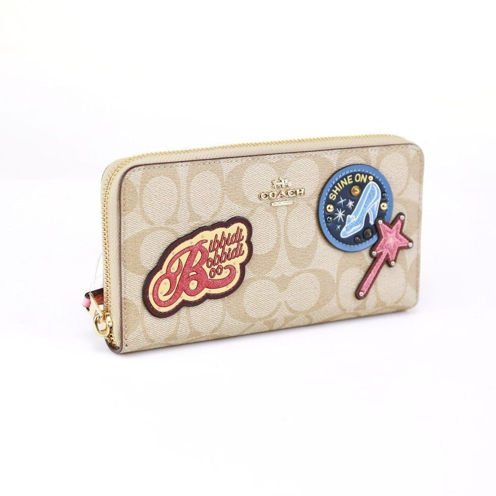 NWT Coach Disney Patches Zip Wallet Signature Light Khaki